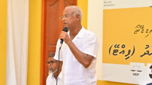 ކުންފުނިތަކުގެ މުވައްޒަފުން ސަރުކާރުން އަންގައިގެން ވަޒިފާއިން ވަކިކުރުން ގާނޫނީ ކުށަކަށް ހަދާނަން: ރައީސް ސާލިހު