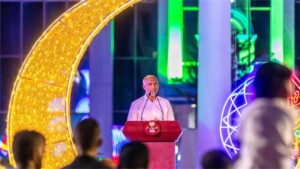 އަޟްހާ އީދަށް ދިއްލާ ރަށްތައް މިއަށްވުރެ ގިނަ ކުރާނަން: ރައީސް