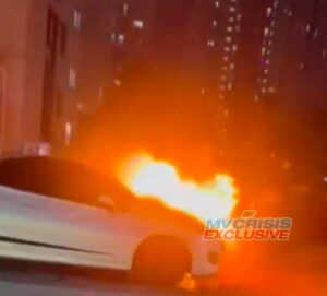 ހުޅުމާލޭ ދެވަން ފޭސްގައި ދުއްވަމުންދިޔަ ކާރެއްގައި އަލިފާން ރޯވެއްޖެ