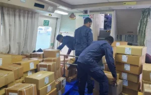 ހުރިހާ އަތޮޅަކަށް ފޮތް ފޯރުކޮށްދީފި