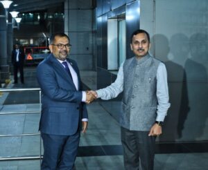 މޫސާ ޒަމީރު އިންޑިއާއަށް ވަޑައިގެންފި