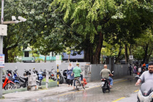 ޕާކިން މައްސަލަ ހައްލުކުރުމަށް މާލޭގެ ސަހަރާތަކުން ބައެއްގައި ޕާކިން އޭރިއާތައް ގާއިމް ކުރަނީ