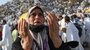 ޝަހީދުވި ނުވަތަ ޒަހަމްވި ފަލަސްތީނުގެ އާއިލާތަކުގެ ތެރެއިން ހައްޖަށް ދިއުމަށް އިތުރު 1،000 މީހަކަށް ރަސްގެފާނުގެ ދައުވަތު