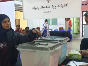 މީޑިއާ ކައުންސިލް އިންތިހާބުގައި ވޯޓުލާން ރަޖިސްޓްރީވުމަށް ހުޅުވާލައިފި