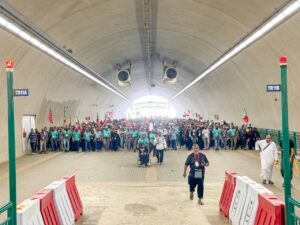 ޖަމްރާއަށް ހިލައުކުން ނިންމާ ދިވެހި ހައްޖުވެރިން މައްކާއަށް ދަތުރު ފަށައިފި