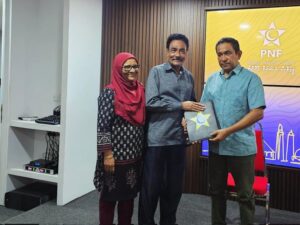 ކުރީގެ މަޝްހޫރު ލަވަކިޔުންތެރިޔާ ޙަމްދީ ޕީއެންއެފަށް ސޮއި ކޮށްފި