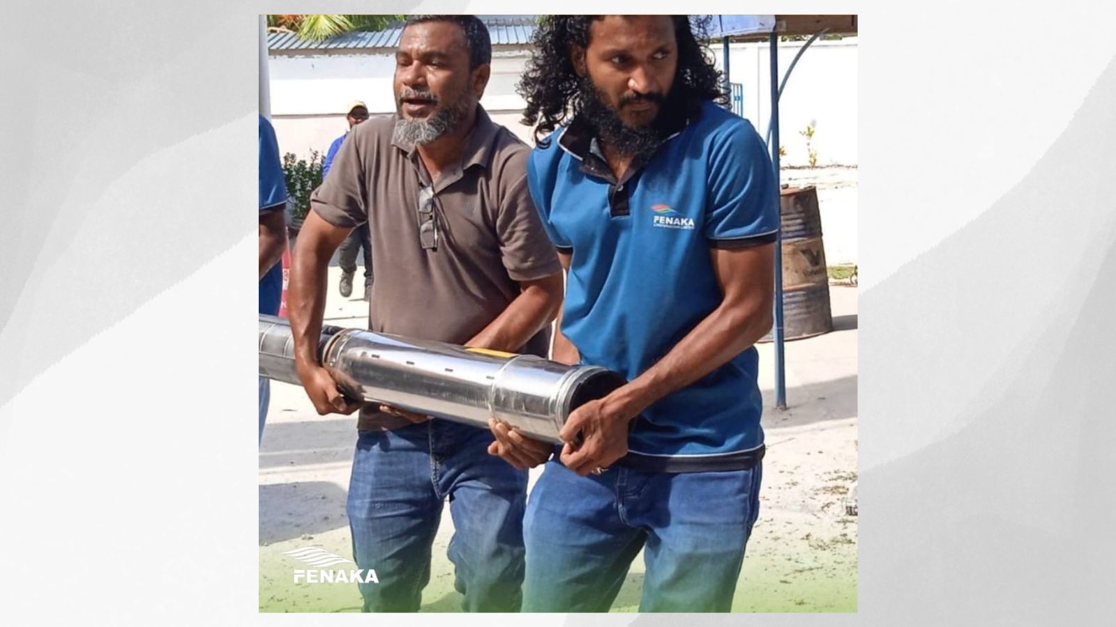 އައްޑޫ ސިޓީގެ 4 އަވަށަކަށް ކުރިމަތިވި ފެނުގެ މައްސަލަ ހައްލުކުރުމުގެ މަސައްކަތް ދަނީ ކުރިޔަށް