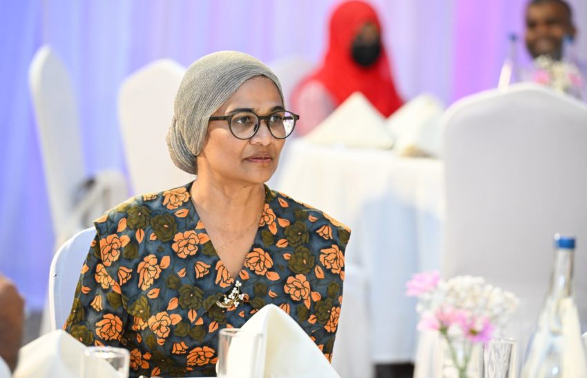 ހަމައެކަނި މުއްދަތަކަށް ބަލާ ޔުނިވާސިޓީގެ ދަރަޖަ ދިނުން ރަނގަޅު ނޫން: ޑރ. މާރިޔާ