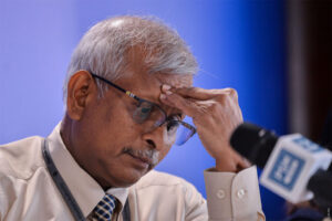 މިއަދުވެސް ގަވަރުނަރު ހާޒިރު ނުވުމުން، މާދަމާގެ ކޮމިޓީއަށް އަލުން ނޯޓިސް ފޮނުވަން ނިންމައިފި