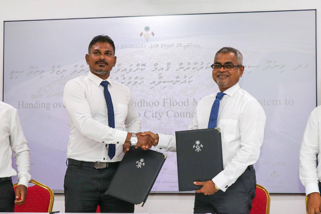 ތިނަދޫގައި ގާއިމް ކޮށްފައިވާ ފެން ހިންދާ ނިޒާމް ތިނަދޫ ސިޓީ ކައުންސިލާ ހަވާލުކޮށްފި