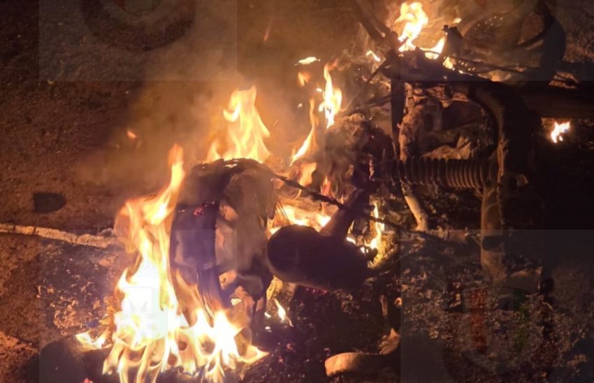 ދެ ފުލުހެއްގެ ސައިކަލުގައި ރޯކޮށްލައިފި