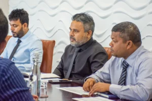 ފެނަކައިގެ ދަށުގައި ހުރި އައިސްޕްލާންޓްތައް އޮޕަރޭޝަނަށް ގެނައުމާ ގުޅޭގޮތުން މަޝްވަރާކޮށްފި