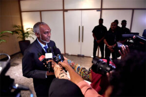 ދިވެހިރާއްޖެއަށް އެންމެ ފައިދާ ވާނީ ބައިނަލްއަޤްވާމީ ދުނިޔެއާ ގުޅިލާމެހުނު ވަރަކަށް: ރައީސް