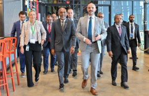 ރައީސް މުއިއްޒު، ގޫގުލް އޮފީހަށް، މުހިންމު މަޝްވަރާތަކެއް