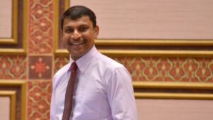 އޯވަރ ޑްރާފްޓް ފެސިލިޓީއަކަށް ނެގި ފައިސާ ނުދައްކައިގެން ކުރީގެ މެމްބަރު ރިޔާސީ ރަޝީދުގެ މައްޗަށް ދައުވާ ކޮށްފި