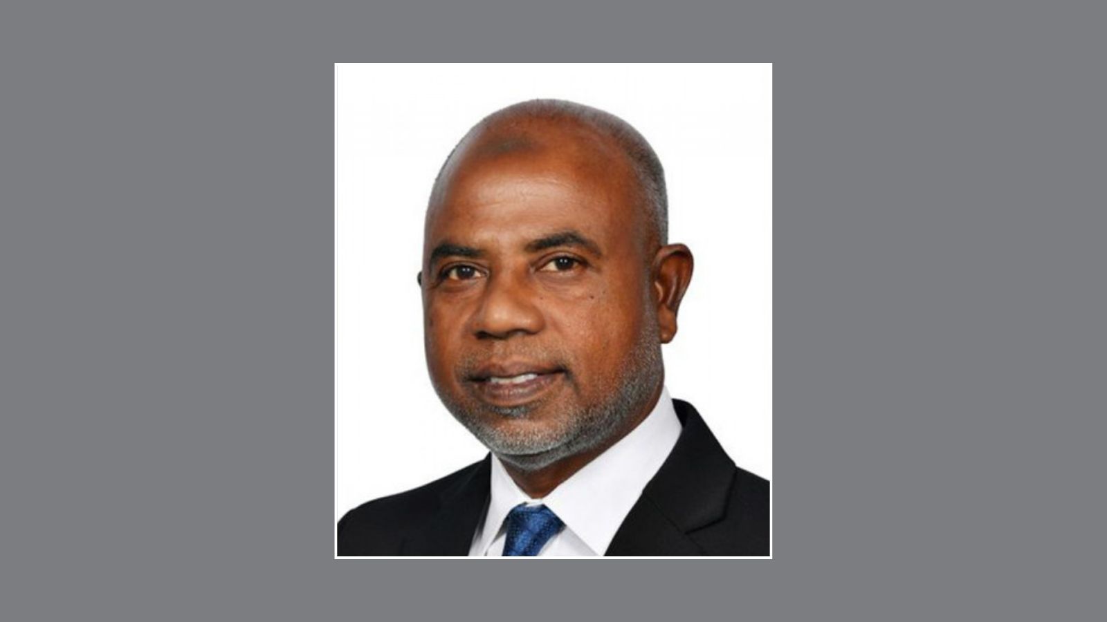 ސްޓޭޓް މިނިސްޓަރު ޔޫސޭ މަގާމުން ވަކިކޮށްފި