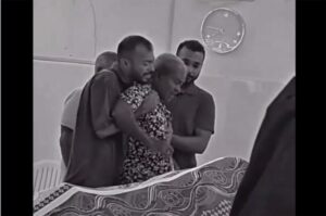 ސަމާހުގެ ޖަނާޒާ: ބައްޕަގެ އެންމެ ފަހުގެ އަސަރުގަދަ ވަދާއުން ގިނަ ބަޔަލު ރޮއްވާލައިފި