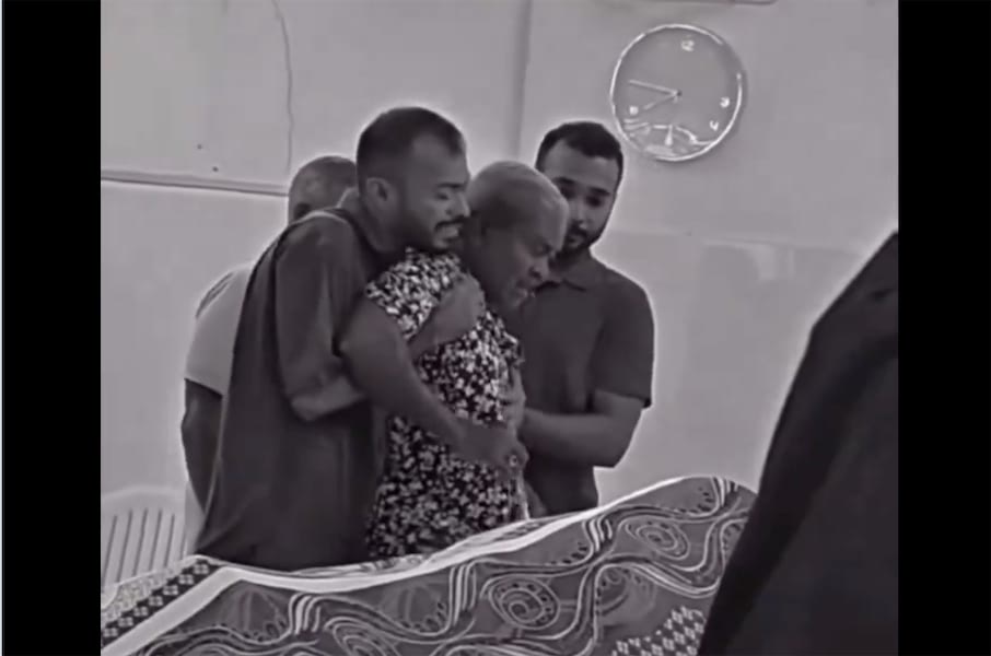 ސަމާހުގެ ޖަނާޒާ: ބައްޕަގެ އެންމެ ފަހުގެ އަސަރުގަދަ ވަދާއުން ގިނަ ބަޔަލު ރޮއްވާލައިފި