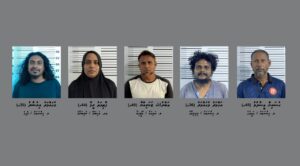 ފުލުހުން ގުޅިގެން ހިންގި މަސްތުވާތަކެތީގެ އޮޕަރޭޝަނުގައި 5 މީހަކު ހައްޔަރު ކޮށްފި