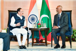 ރައީސް މުއިއްޒު، އިންޑިއާގެ ޔޫނިއަން ހެލްތު މިނިސްޓަރާ ބައްދަލު ކުރައްވައިފި