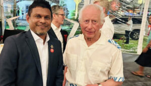 ކިންގ ޗާލްސްއަށް ރާއްޖެ ވަޑައިގަތުމުގެ ދައުވަތު ދެއްވައިފި