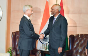 ރައީސް މުއިއްޒު، ޖައޝަންކަރު އާ ބައްދަލުކުރައްވައިފި