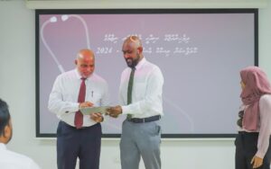 އާސަންދައިން ޚިދުމަތް ފޯރުކޮށްދޭ ތަންތަނުގެ ބިލްތަކަށް ފައިސާ ދޫކުރުމުގައި ކޮރަޕްޝަނަށް މަގުފަހިވޭ: އޭސީސީ