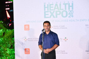 އާސަންދަ ނިޒާމަށް ގެންނަ ބަދަލުތަކާ ގުޅިގެން ރައްޔިތުން ކަންބޮޑުވާން ޖެހޭނެ އެއްވެސް ސަބަބެއް ނެތް: ނާޒިމް