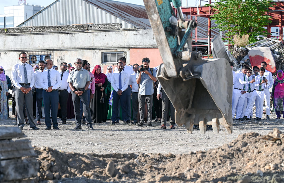 އަރަބިއްޔާ ސްކޫލްގެ އާ އިމާރާތުގެ މަސައްކަތް ކުރީގެ ކޮންޓްރެކްޓަރަށްވުރެ ކުޑަ އަގެއްގައި އާރުސީސީއާ ހަވާލުކޮށްފި