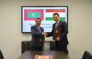 ދިވެހިންނަށް ތަޖިކިސްތާނުން 30 ދުވަހުގެ އޮންއެރައިވަލް ވިސާ ލިބޭ އެއްބަސްވުމެއްގައި ސޮއިކޮށްފި