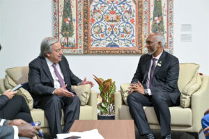 ރައީސް ގުޓާރޭޒްއާ ބައްދަލުކުރައްވައިފި