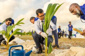 ސްޓެލްކޯގެ މެނޭޖިން ޑިރެކްޓަރު ފަހުމީއަށް ބޭރުގެ އެވޯޑެއް ލިބިވަޑައިގެންފި