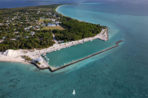 ކެލާގައި ސިހުރު ހަދާކަމަށް ތުހުމަތު ކުރެވި، އެރަށުގެ ބައެއް ގޭގެ ފާސްކޮށްފި