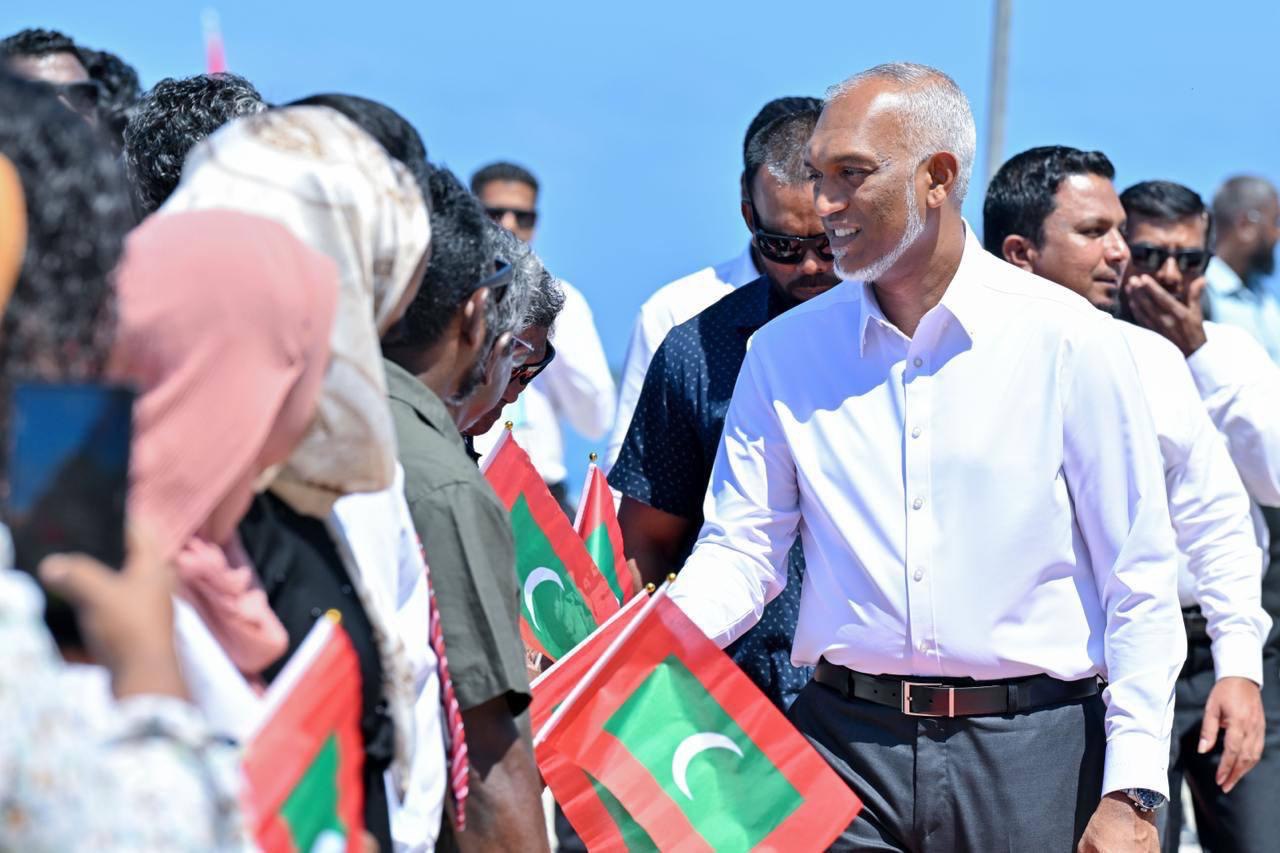 އަރިއަތޮޅު އުތުރުބުރިއާއި މާލެ އަތޮޅުގެ ބައެއް ރަށްތަކަށް ރައީސުލްޖުމްހޫރިއްޔާ ކުރެއްވި ދަތުރުފުޅު ނިންމަވާލައްވައިފި