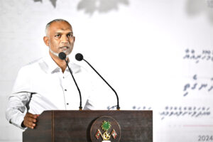 މި ސަރުކާރު ކުރިއަށްދާނީ ކުރިމަތިވާ ހުރިހާ ހުރަހެއް ގިރާކުރަމުން: ރައީސް