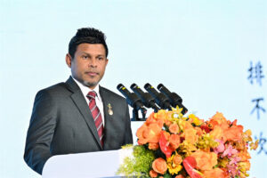 ދުނިޔެ ހޫނުވުން ކުޑަކޮށް، ކަނޑުގެ ދިރުންތައް ހިމާޔަތްކުރުމަށް، އިންސާފުވެރި ކްލައިމެޓް ޓްރާންސިޝަނެއް މުހިންމު: ނައިބު ރައީސް