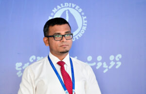 2.5 ބިލިއަން ރުފިޔާގެ ބޮންޑުން ބާޒާރަށް އަތުވެދާނެ ޕްރެޝަރު ހިފެހެއްޓުމަށް މަނިޓަރީ ފިޔަވަޅުތައް އަޅާނަން: މުނައްވަރު