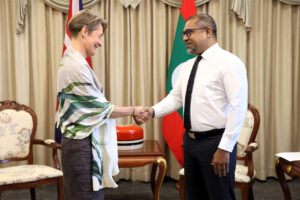 އިނގިރޭސިވިލާތުން ދިވެހިރާއްޖެއަށް ކަނޑައަޅުއްވާފައި ހުންނަވާ ސަފީރުގެ ދައުރު ނިމުމަކަށް