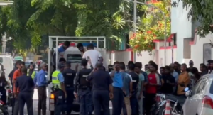 މުސާރަ ނުލިބޭކަމަށް ބުނެ އެއްވި 55 ބިދޭސީން އިމިގްރޭޝަންގެ ބެލުމުގެ ދަށަށް