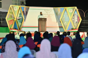 އެކަތިގަނޑަކަށްވެ، ޤައުމާއިގެން ކުރިއަށްދާ ބަޔަކަށް ވާންޖެހޭ: ރައީސް