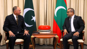 ޕާކިސްތާން އިން ރާއްޖެއަށް ކަނޑައެޅުއްވި އައު ސަފީރުއާއި ޑރ. ޚަލީލު ބައްދަލު ކުރައްވައިފި