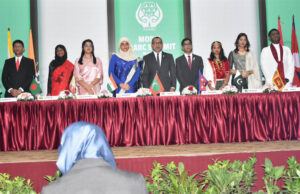 ދަރިވަރުންގެ ނަމޫނާ ސާކް ސަމިޓެއް އަހްމަދިއްޔާ އިންޓަނޭޝަނަލް ސްކޫލުން ފުރަތަމަ ފަހަރަށް ބާއްވައިފި