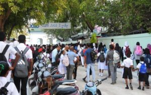 ނުކުޅެދުންތެރިކަން ހުރި ދަރިވަރަކަށް ޖިސްމާނީ އަނިޔާކޮށްފައިވާ މައްސަލައެއް ފުލުހުންގެ ސަމާލުކަމަށް ގެނެސްފި