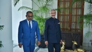 ރޯގެ އެހީގައި ރައީސް މުއިއްޒުގެ ސަރުކާރު ބަދަލުކުރުމަށް އުޅުނުކަމަށް ބުނެ ޝާއިއުކުރި ރިޕޯޓު ސަރުކާރުން ދޮގުކޮށްފި