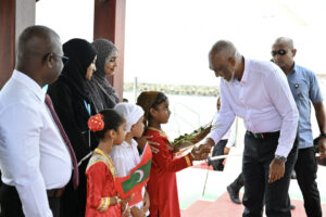 މި އަހަރާއި އަންނަ އަހަރު ޤައުމީ ދުވަސް ރަސްމީކޮށް ފާހަގަކުރާނެ ރަށެއްގެ ގޮތުގައި ހއ. އުތީމު ހަމަޖައްސަވައިފި