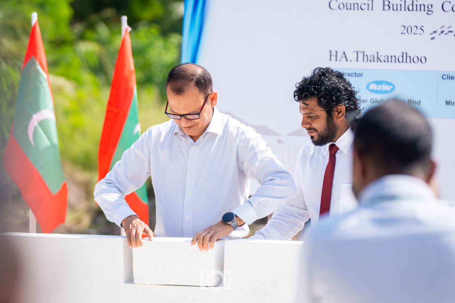 ތަކަންދޫ ކައުންސިލްގެ އައު އިމާރާތުގެ ބިންގާ އަޅައިފި