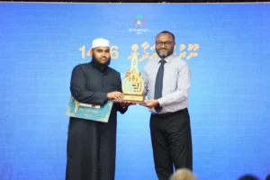 ބަންގިއާއި ޤަމަތް ދިނުމުގެ ނޫރުލް އަޛާން މުބާރާތުން ސުލައިމް މުޙައްމަދު ލަޠީފް ފަޚުރުވެރި އެއްވަނަ ހޯދައިފި