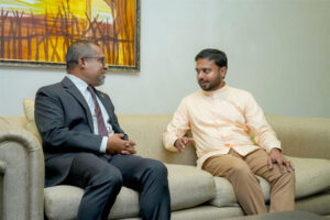 ޑރ. ޚަލީލް ސްރީލަންކާއަށް ވަޑައިގެންފި