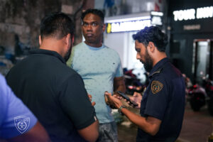 ގަވާއިދާ ޚިލާފަށް އުޅެމުންދިޔަ 5 ބިދޭސީން ހައްޔަރުކޮށްފި