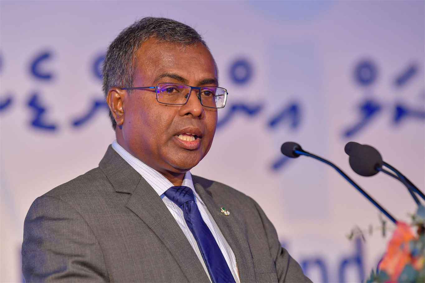 ސަސްޕެންޝަނުގައި ތިއްބެވި ސުޕްރީމް ކޯޓުގެ ފަނޑިޔާރުންނާ ދެކޮޅަށް ހިންގީ ޖަރީމާއެއް: ކުރީގެ އުއްތަމަ ފަނޑިޔާރު